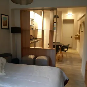 https://apartamento-deluxe-en-pleno-centro-de-mendoza-wifi-gratis.hotelsmendoza.com